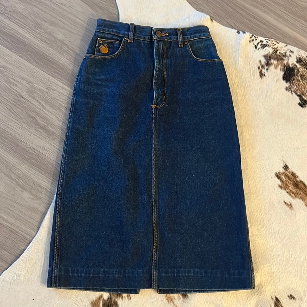 Gloria Vanderbilt Dark Blue Denim Pencil Skirt